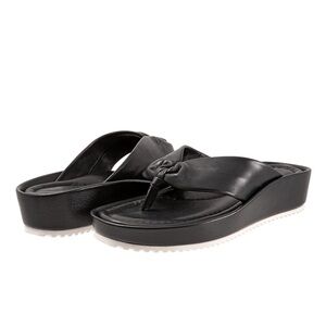 SoftWalk Eliza S2220-001 Black Leather Flip-Flops Slipper Sandals, sz 8W